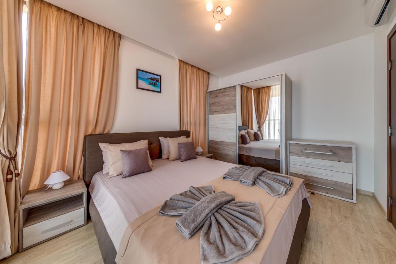 Apartcomplex Golden Bay Ravda Extérieur photo
