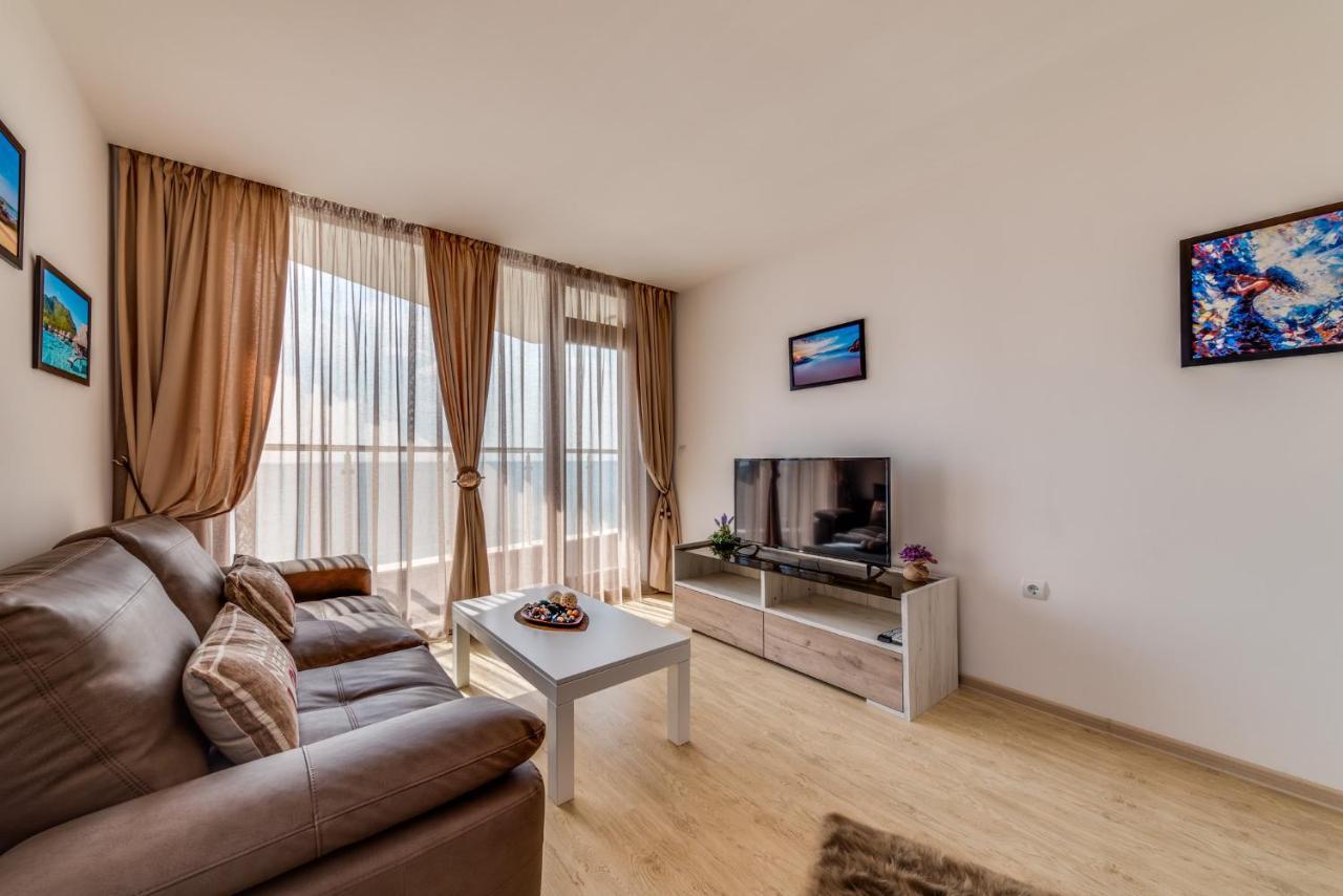 Apartcomplex Golden Bay Ravda Extérieur photo